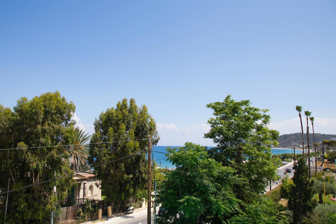 Apartamento Elenis Philoxenia Ixia  Exterior foto